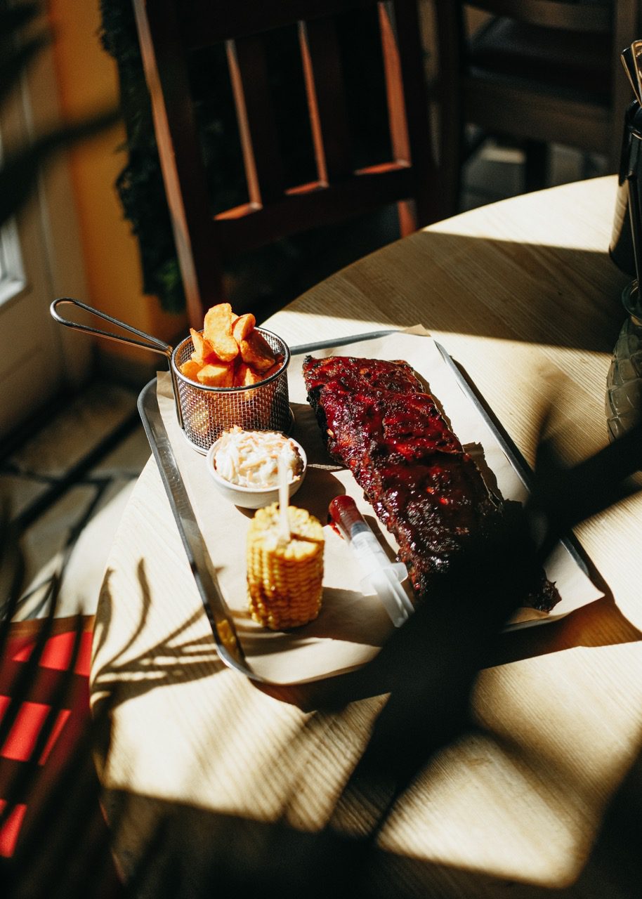 BBQ All You Can Eat mit Spareribs, Buffalo Wings, Wedges und Coleslaw im Papa Joe's Ingolstadt