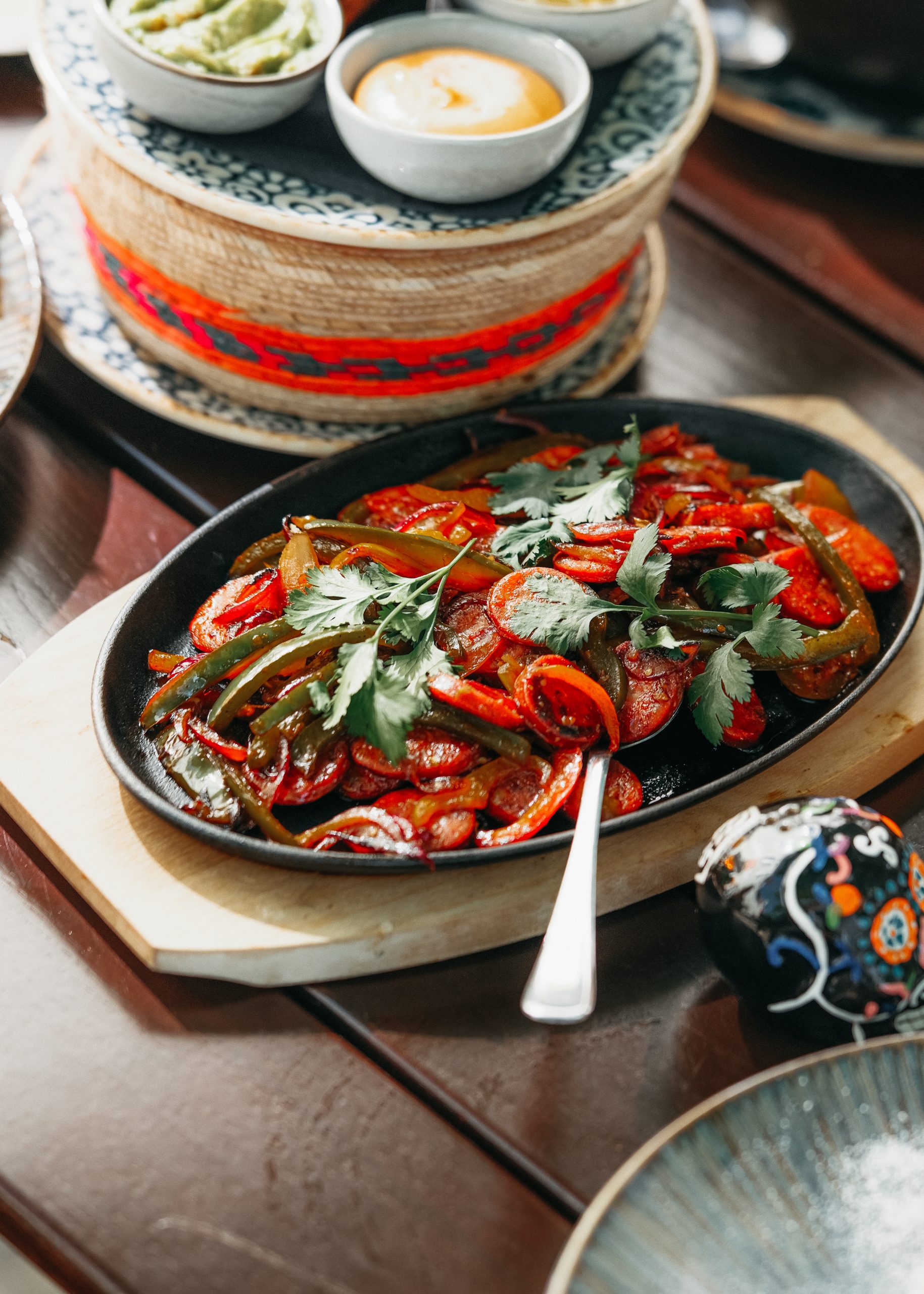 Fajita Chorizo in der heißen Pfanne