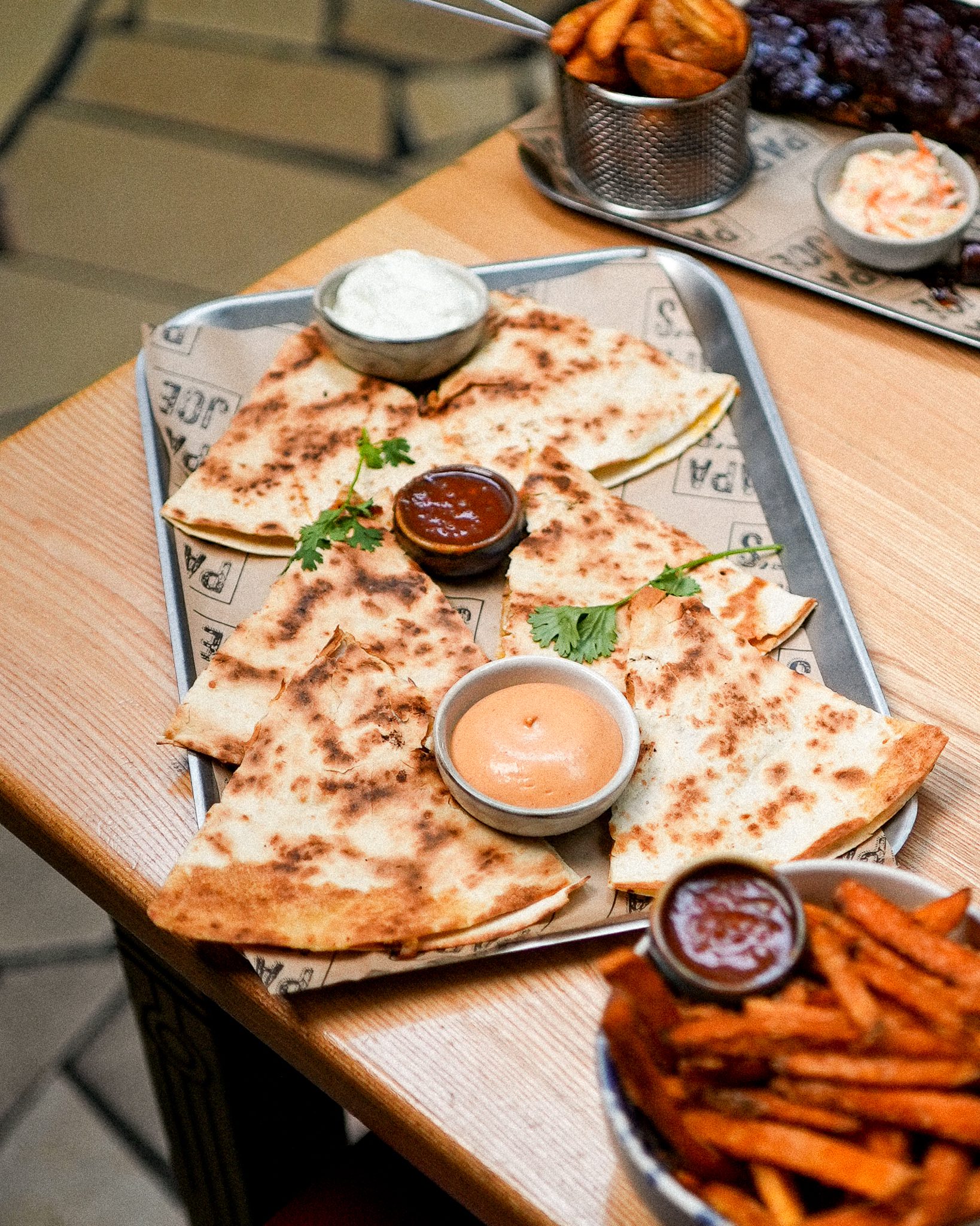 Quesadilla Carnitas im Papa Joe's